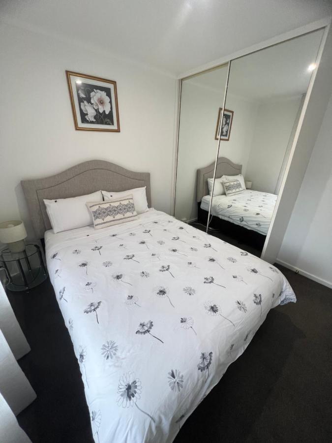 Adelaide Cbd Apartment - 3Br, 2Bath & Carpark Kültér fotó