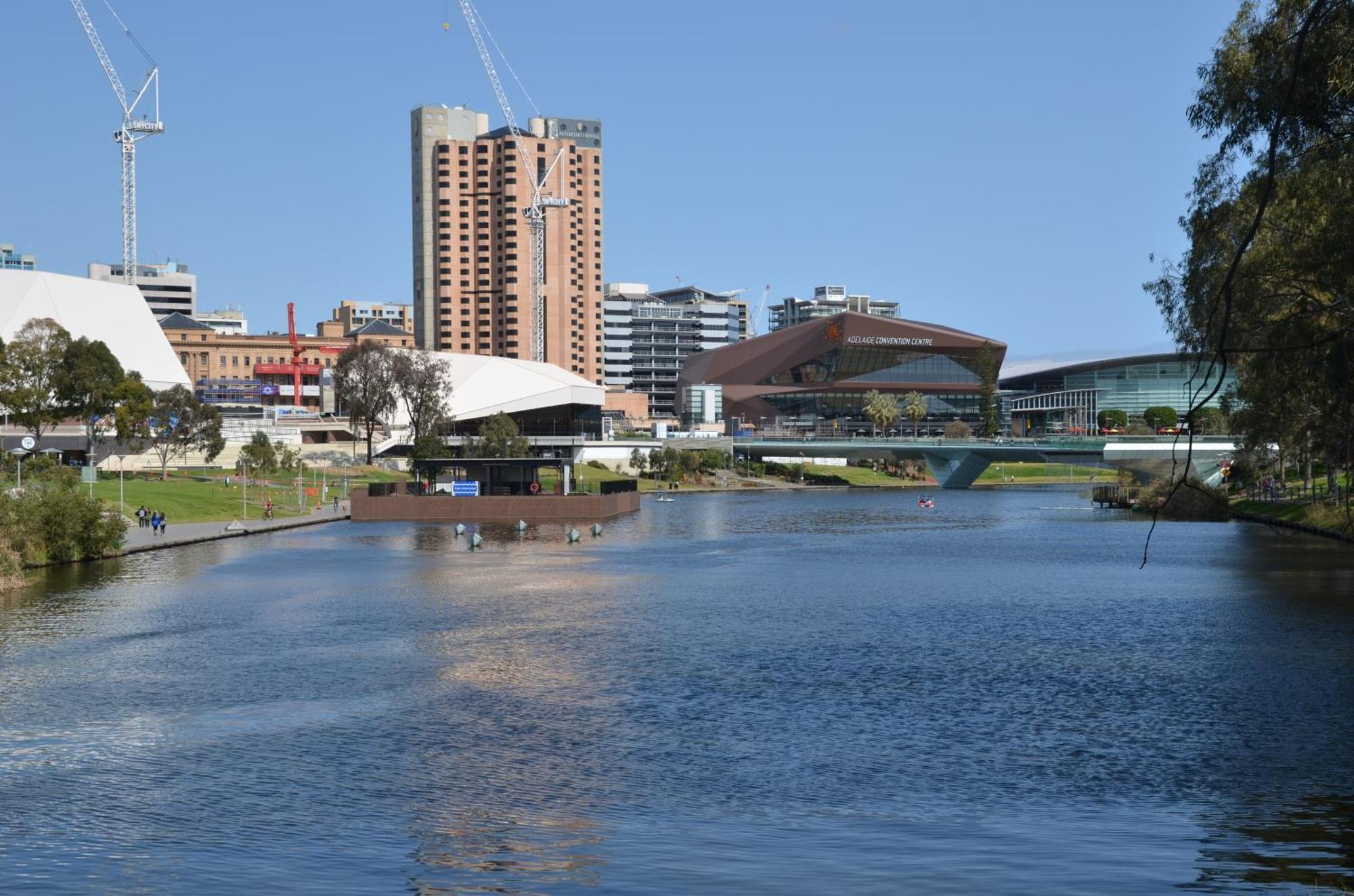 Adelaide Cbd Apartment - 3Br, 2Bath & Carpark Kültér fotó