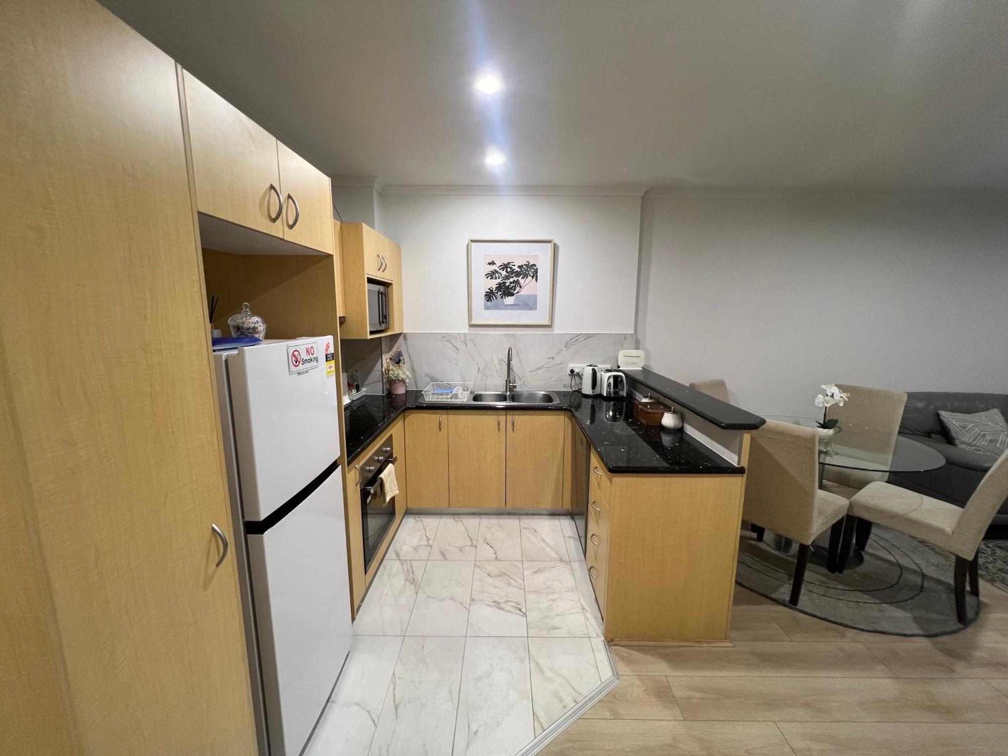 Adelaide Cbd Apartment - 3Br, 2Bath & Carpark Kültér fotó